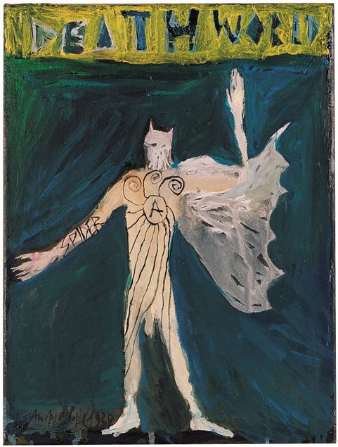 Eine Malerei im Querformat. Das Bild wurde mit Ölfarben auf Leinwand gemalt. Der Hintergrund ist eine Mischung aus schwarz, hellgrün und dunklem türkis. Oben auf dem Bild ist ein neongelber Streifen zu sehen, auf dem in der Farbe des Hintergrundes „DEATH WORLD“ steht. Auf dem Rest des Bildes ist eine Figur zu sehen, die in einer sehr hellen Farbe, fast weiß, gemalt wurde. Sie steht breitbeinig da, trägt einen Umhang der hinter ihr flattert und hat spitze Ohren wie Batman. Die Person streckt den rechten Arm zur Seite weg und hebt die linke Hand nach oben. Auf dem rechten Arm steht „SPIDER“ in schwarzen dünnen Buchstaben. Auf der Brust der Person ist ein dünnes schwarzes „A“. Darum wurde ein dünner schwarzer Kreis gemalt vom dem in der gleichen Farbe mehrere Striche den Körper der Person nach unten gehen bis zu den Beinen. Drei Striche gehen nach oben und werden zu Spiralen bis zu den Schultern der Person.